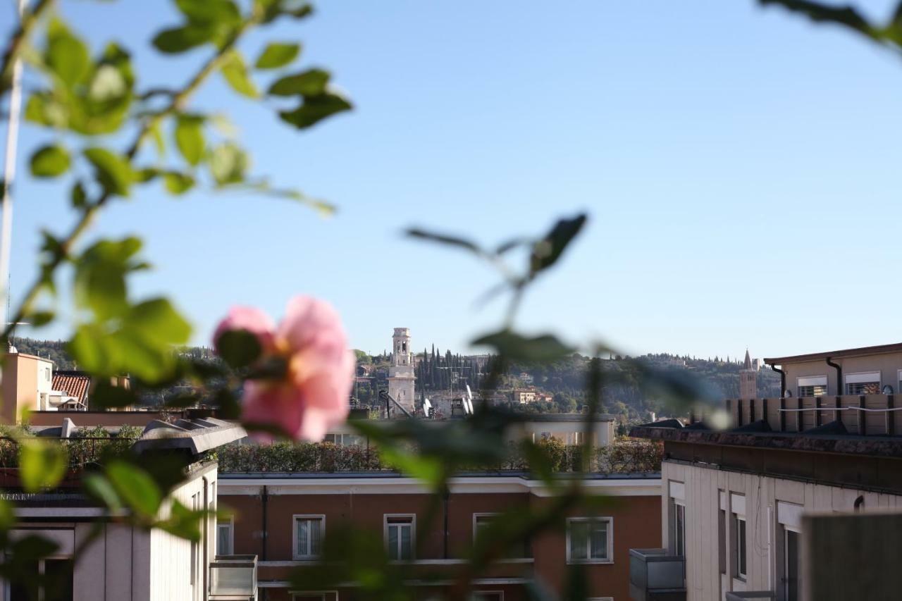 Ferienwohnung Il Garofano Rosa Verona Exterior foto